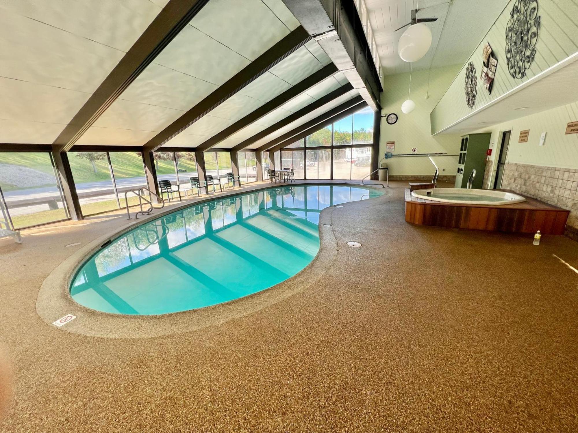 Town & Country Inn & Resort Gorham Εξωτερικό φωτογραφία