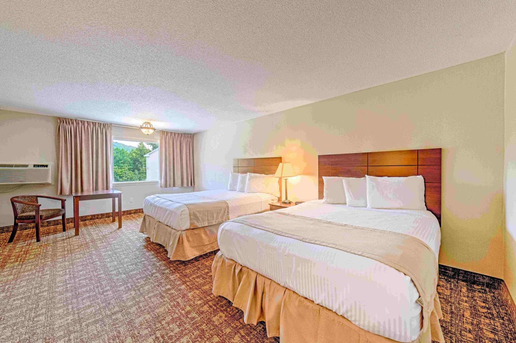 Town & Country Inn & Resort Gorham Εξωτερικό φωτογραφία